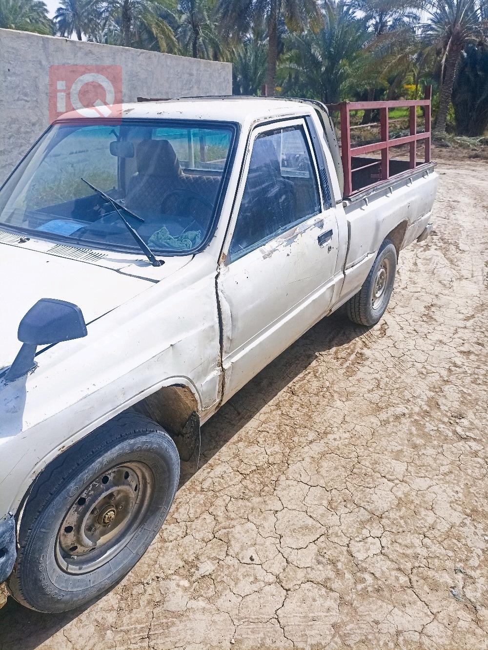 تويوتا هايلوكس